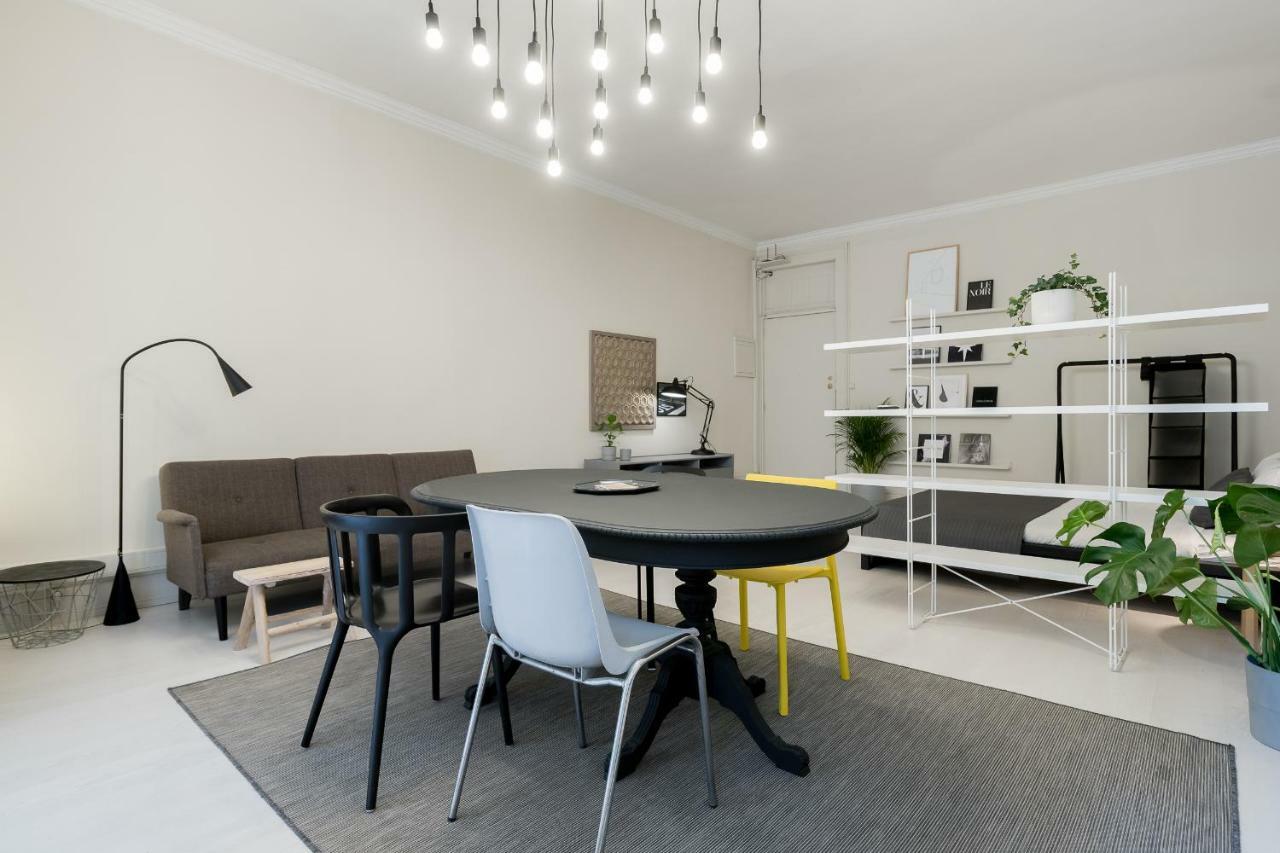 Baixa24 •P1L• Amplo Estudio Na Baixa Com Varanda Porto Ngoại thất bức ảnh
