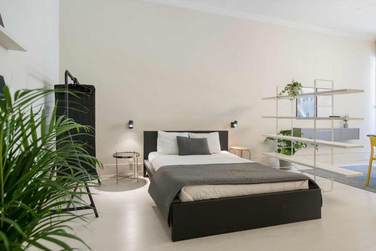 Baixa24 •P1L• Amplo Estudio Na Baixa Com Varanda Porto Ngoại thất bức ảnh
